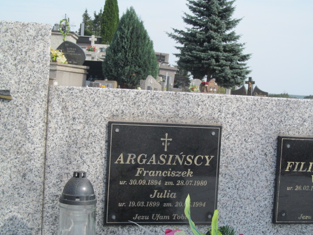 Marek Cioch 1987 Lubaczów - Grobonet - Wyszukiwarka osób pochowanych