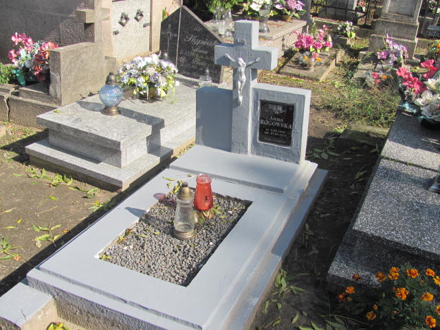 Grób Anna Rogowska