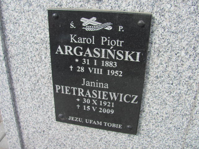 Zofia ŻUK 1932 Lubaczów - Grobonet - Wyszukiwarka osób pochowanych