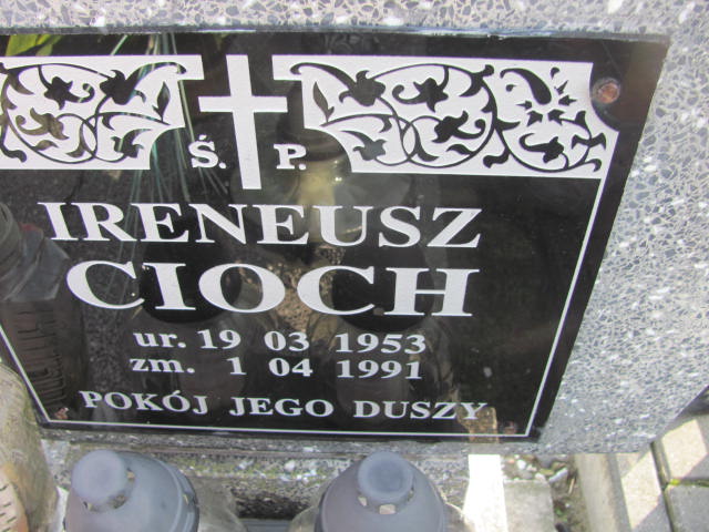 Dariusz CIOCH 1978 Lubaczów - Grobonet - Wyszukiwarka osób pochowanych