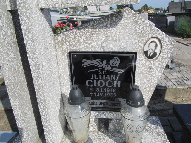 Julian Cioch 1948 Lubaczów - Grobonet - Wyszukiwarka osób pochowanych